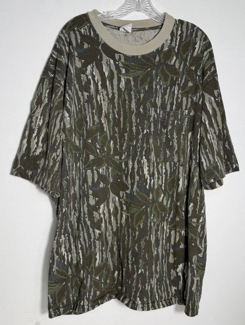 Vtg LiberTee’s USA Made Camo Pocket T-Shirt 2XL Single Stitch Realtree Hunting